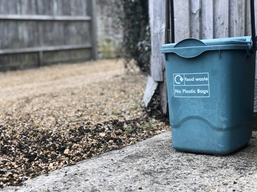 recycling bin