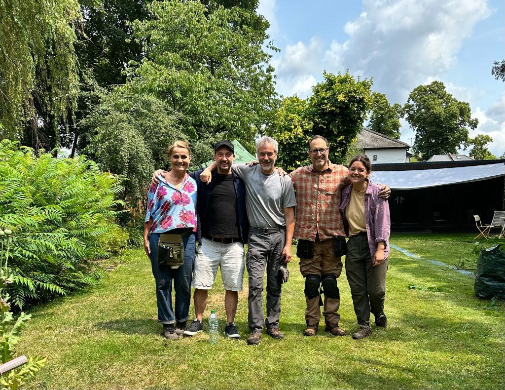 southwest london gardener team